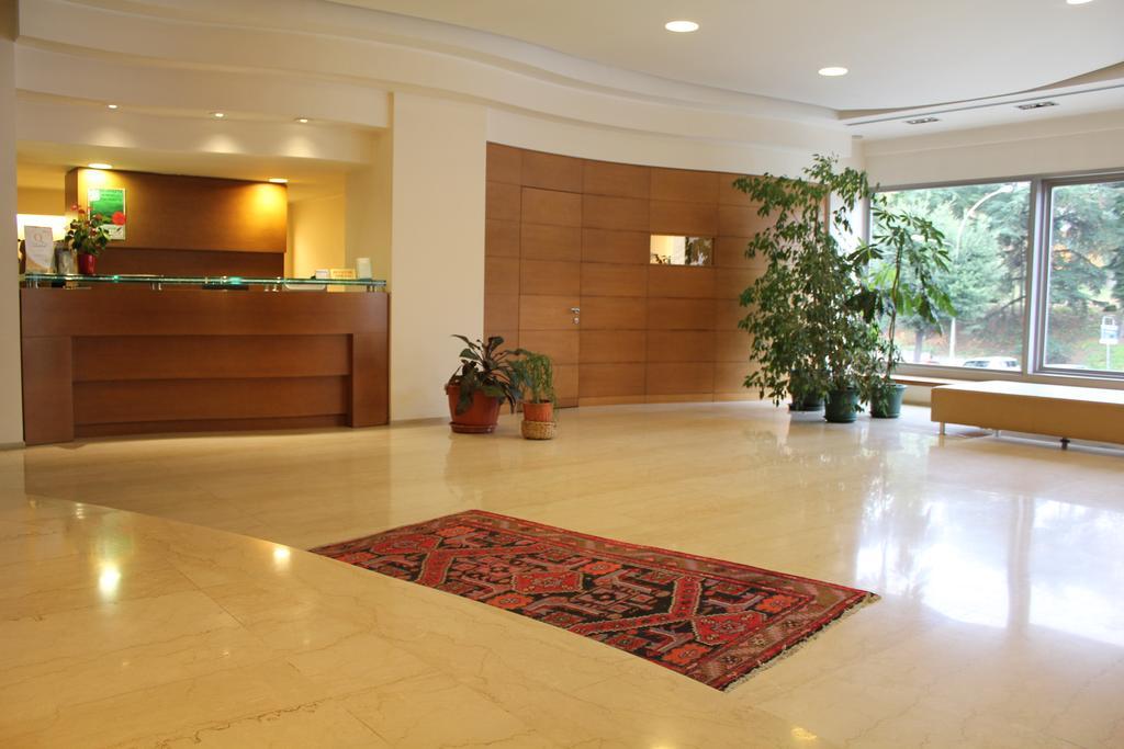 Hotel Castello LʼAquila Екстериор снимка
