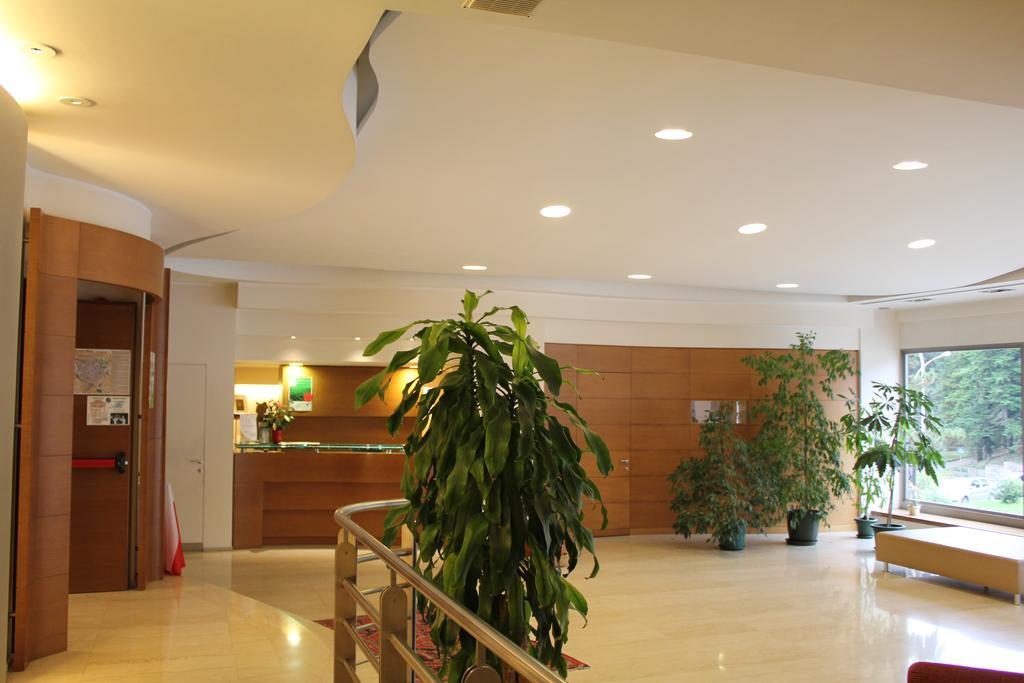 Hotel Castello LʼAquila Екстериор снимка